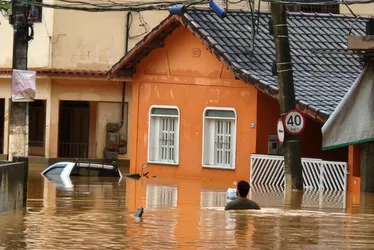 Imagem ilustrativa da imagem Cidades do Sul do ES recebem novo alerta de perigo para fortes chuvas