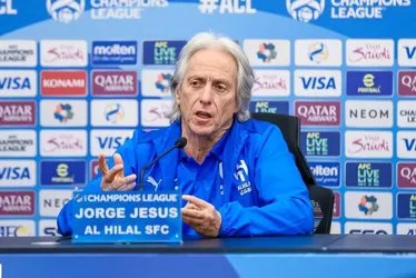 Imagem ilustrativa da imagem Com Jorge Jesus, Al Hilal bate recorde mundial com 28 vitórias seguidas