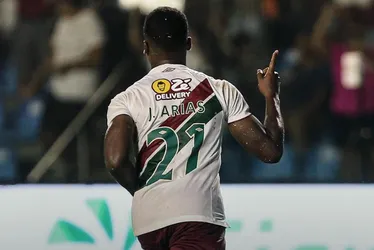 Imagem ilustrativa da imagem Com torcida capixaba, Fluminense vence o Sampaio Corrêa pela Copa do Brasil