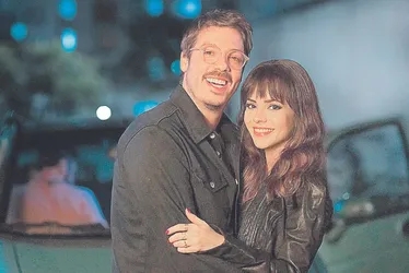 Imagem ilustrativa da imagem Comédia romântica com Fábio Porchat e Sandy chega aos cinemas