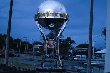 Imagem ilustrativa da imagem Copa Sul-Americana 2024: Corinthians encara pedreira; confira grupos sorteados