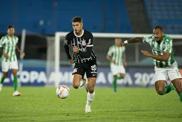 Imagem ilustrativa da imagem Corinthians apresenta futebol pobre e empata no Uruguai pela Copa Sul-Americana