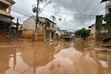 Imagem ilustrativa da imagem "Deus não nos abandonou", diz padre sobre tragédia no Sul do ES