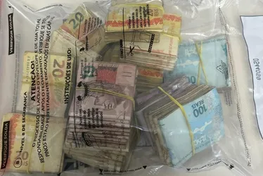 Imagem ilustrativa da imagem Dez traficantes do PCV são presos durante operação da polícia no ES