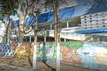 Imagem ilustrativa da imagem Diretor de escola é afastado após ser flagrado fazendo sexo no anfiteatro