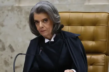 Imagem ilustrativa da imagem "Dizem que fomos silenciosas; mentira, fomos silenciadas", diz Cármen Lúcia
