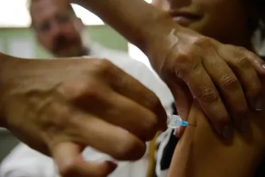 Imagem ilustrativa da imagem Dose única da vacina contra HPV permitirá ampliação para novos grupos