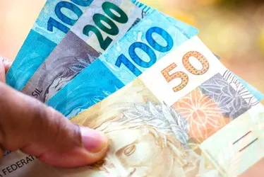 Imagem ilustrativa da imagem É aposentado pelo INSS? Governo começa a pagar 13º salário nesta quarta-feira (24)