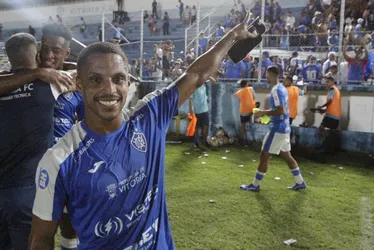 Imagem ilustrativa da imagem Em jogo heroico, Vitória faz bonito e vence o Real pelo mata-mata do Capixabão