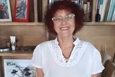 Imagem ilustrativa da imagem Escritora Roseana Murray é atacada por pitbulls e tem braço dilacerado