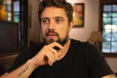Imagem ilustrativa da imagem 'Estava sob efeito de medicação': Rafael Cardoso se desculpa após agressão
