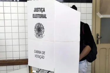 Imagem ilustrativa da imagem Estudo mostra desconfiança no mundo em relação à democracia