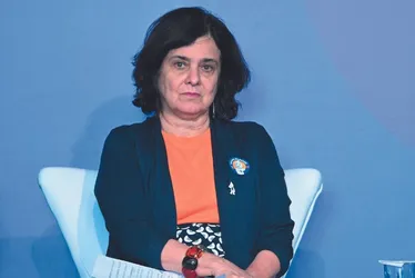 
          Imagem ilustrativa da imagem Ex-ministros de Dilma fazem fila para chefiar BDNES
          