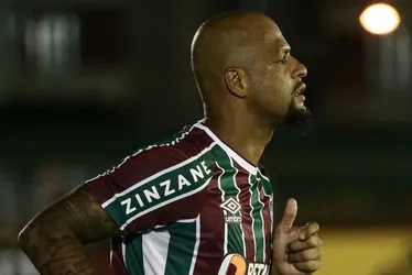 Imagem ilustrativa da imagem Felipe Melo defende 'não passar mão na cabeça' de Daniel Alves e Robinho