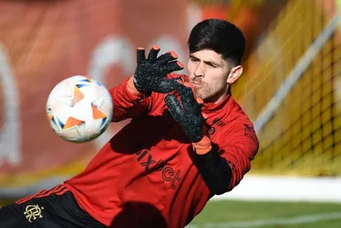 Imagem ilustrativa da imagem Após desembarque no Rio, jogadores do Flamengo sofrem tentativa de assalto