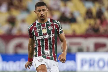 Imagem ilustrativa da imagem Fluminense informa lesão no joelho e André para por 45 dias