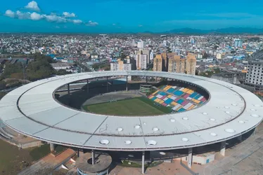 Imagem ilustrativa da imagem Empresa anuncia jogo do Vasco pelo Campeonato Carioca no Kleber Andrade