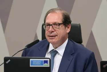 
          Imagem ilustrativa da imagem Governo avalia venda da Avibras para companhia do exterior
          