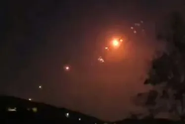 Imagem ilustrativa da imagem Irã lança drones em direção a Israel após ameaças de retaliação