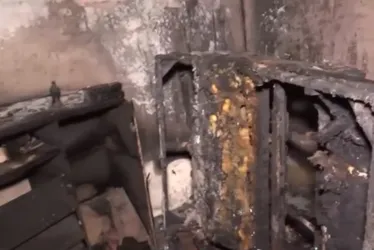 Imagem ilustrativa da imagem Jovem é detida após quebrar móveis e colocar fogo em casa em Vila Velha