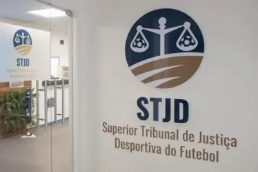 Imagem ilustrativa da imagem Julgamento do pedido de entrada do Santa Cruz na Série D 2024 será nesta quinta