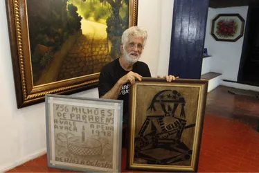 Imagem ilustrativa da imagem Kleber Galvêas: “Fiz quadro com 1º asfalto de avenida de Vila Velha”
