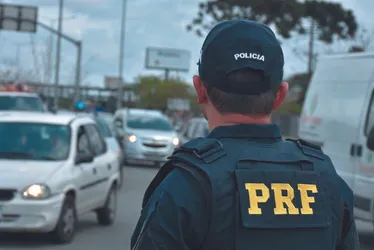 Imagem ilustrativa da imagem Mais de 200 multas por ultrapassagem proibida