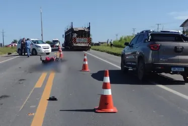 Imagem ilustrativa da imagem Motociclista morre em acidente na BR-101