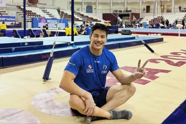 Imagem ilustrativa da imagem Nory ganha o bronze na barra fixa na Copa Mundo de Doha, mas não leva vaga olímpica