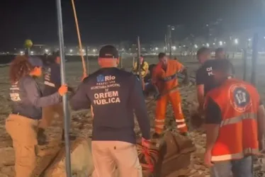Imagem ilustrativa da imagem Operação acha facas enterradas nas areias de Copacabana antes de show de Madonna