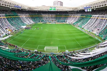 Imagem ilustrativa da imagem Palmeiras busca se recuperar de tropeço em duelo com o carrasco Flamengo