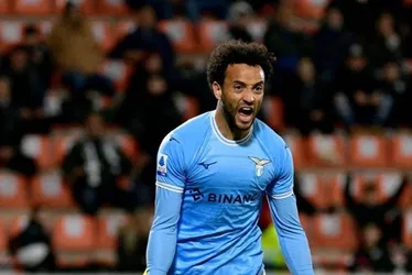 Imagem ilustrativa da imagem Palmeiras surpreende e fecha com Felipe Anderson, ex-Santos