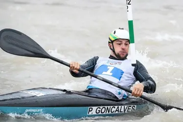 Imagem ilustrativa da imagem Pepê Gonçalves ganha seletiva do Pré-Olímpico de Canoagem e se garante em Paris