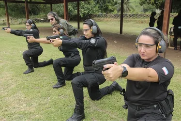 Imagem ilustrativa da imagem Policiais penais: mulheres boas de tiro na defesa da lei