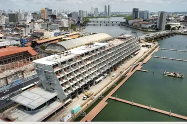 Imagem ilustrativa da imagem Prefeitura convoca prestadoras de serviços para futuras operações do Novotel Recife