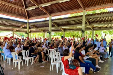 Imagem ilustrativa da imagem Professores da UFPE rejeitam proposta de reajuste do governo e mantêm greve