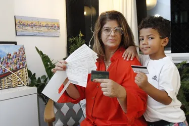 Imagem ilustrativa da imagem Reajuste em plano de saúde e remédios preocupa famílias