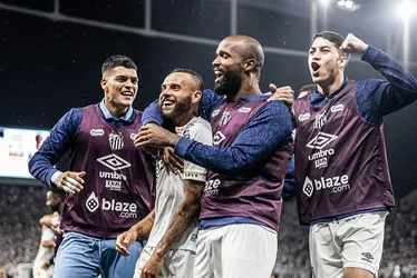 Imagem ilustrativa da imagem Santos vence Red Bull Bragantino e vai disputar a final do Paulista