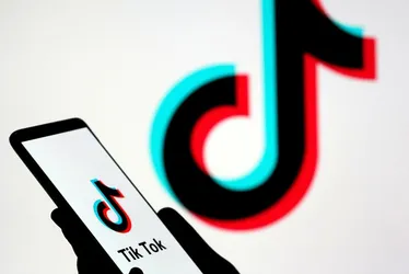 Imagem ilustrativa da imagem Britânico de 12 anos sofre parada cardíaca ao inalar desodorante em trend no TikTok