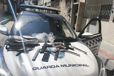 Imagem ilustrativa da imagem Submetralhadoras são apreendidas pela Guarda Municipal em Vila Velha