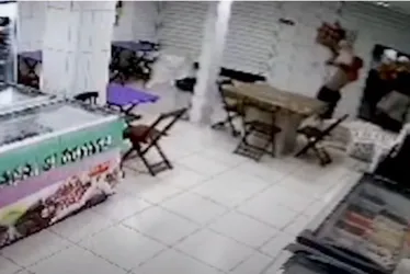 Imagem ilustrativa da imagem Suspeitos invadem comércio em retaliação a operação policial em Vila Velha