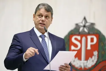 Imagem ilustrativa da imagem Tarcísio ironiza denúncia na ONU por letalidade policial: 'Não estou nem aí'