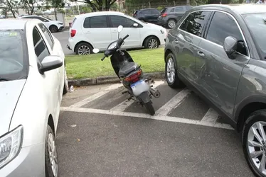 Imagem ilustrativa da imagem Trânsito no ES: 12.792 são multados por estacionamento irregular