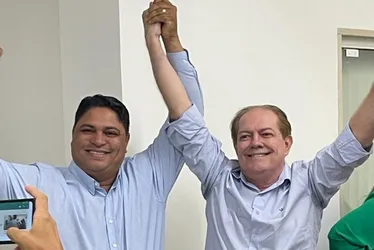 Imagem ilustrativa da imagem Vereadores tomam posse na Câmara  de Vila Velha