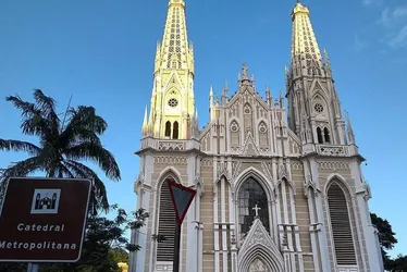 
          Imagem ilustrativa da imagem Via-Sacra pelos monumentos históricos do centro de Vitória
          