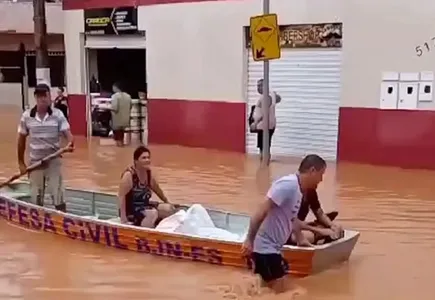 
          Imagem ilustrativa da imagem Cidade atingida por temporal pode pedir adiantamento do Bolsa Família
          