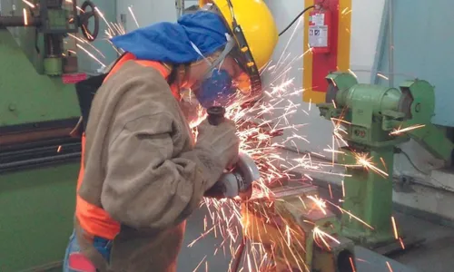 
          Imagem ilustrativa da imagem 4.143 vagas de emprego a partir desta terça-feira
          