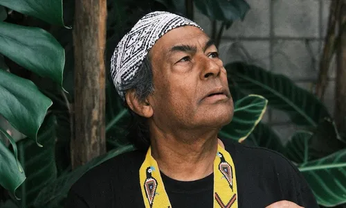 
          Imagem ilustrativa da imagem Ailton Krenak toma posse na ABL e diz que sua eleição é uma 'virada de página'
          