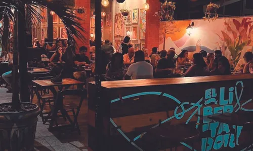 
          Imagem ilustrativa da imagem Almoço e jantar garantidos nos restaurantes durante o feriado. Confira opções
          