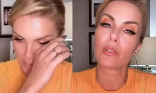 
          Imagem ilustrativa da imagem Ana Hickmann chora em live ao falar sobre violência doméstica: 'Se protejam'
          